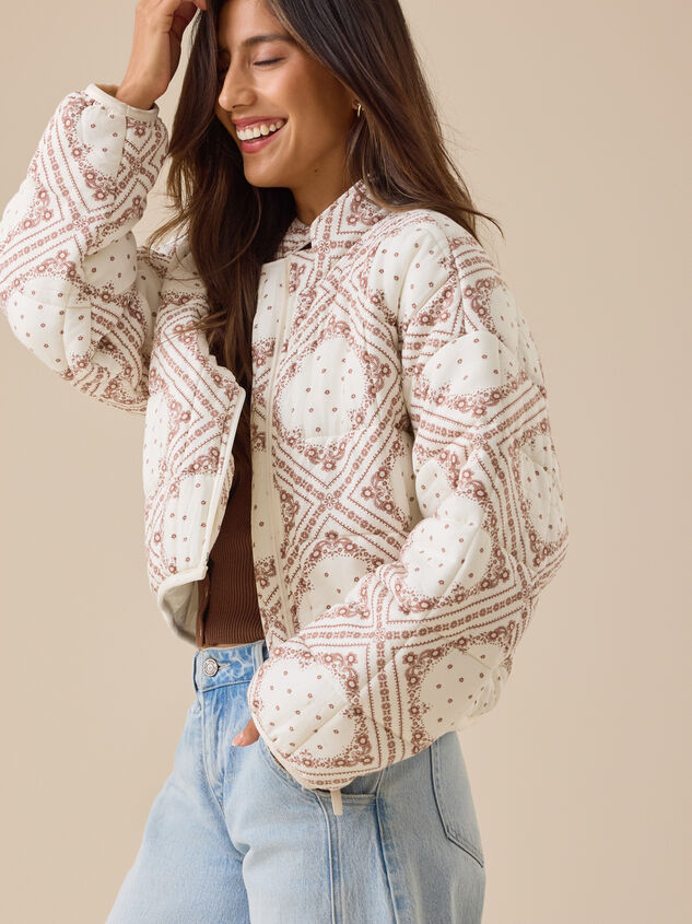 Quinn Quilted Jacket Detail 4 - TULLABEE