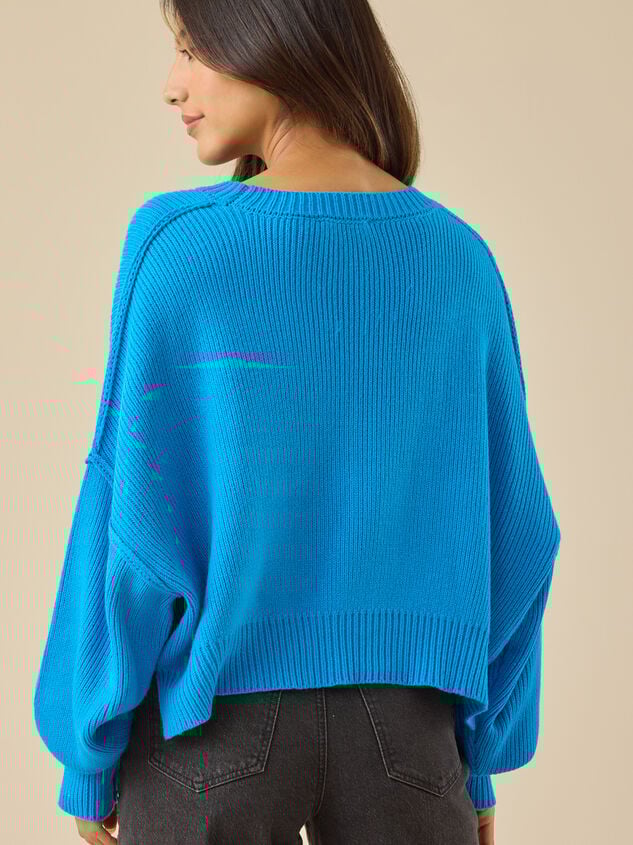 Cam Boxy Sweater Detail 5 - TULLABEE