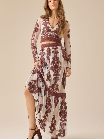 Arissa Floral Embroidered Top - TULLABEE