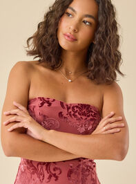 Cindy Velvet Mini Dress Detail 3 - TULLABEE