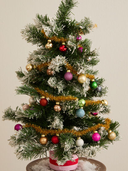 Merry and Bright Tinsel Christmas Garland - TULLABEE