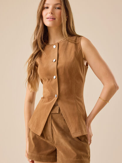 Cherish Suede Vest - TULLABEE