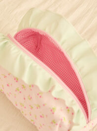Floral Breeze Makeup Bag Detail 3 - TULLABEE