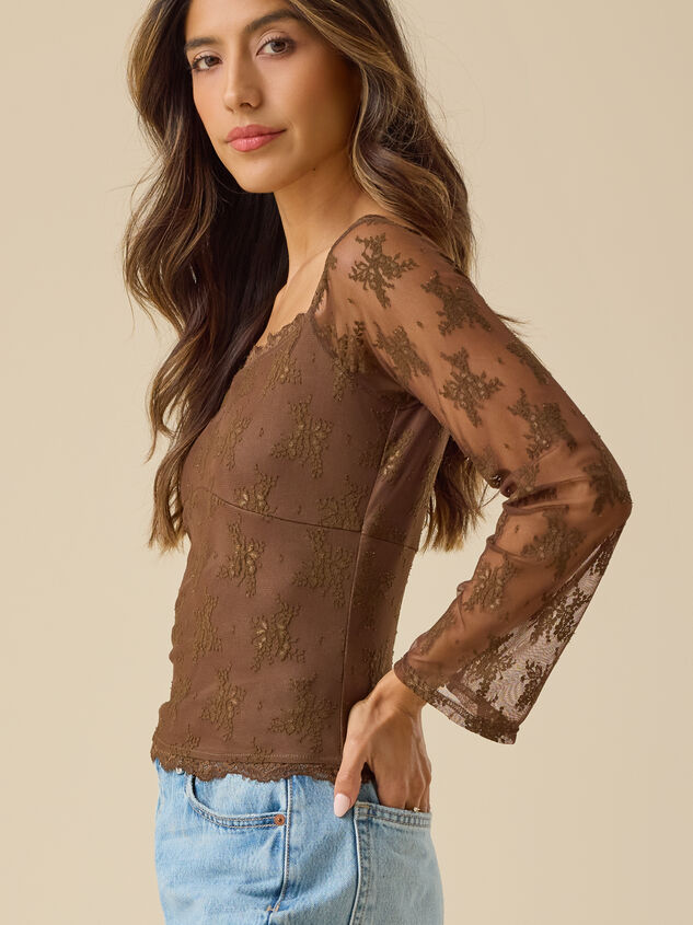 Vanessa Boat Neck Lace Top Detail 3 - TULLABEE