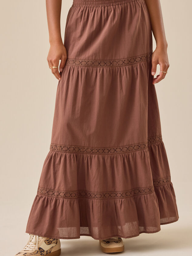 Jaycee Tiered Midi Skirt Detail 3 - TULLABEE