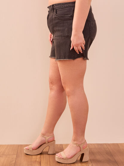 Alice Fray Hem Denim Shorts - TULLABEE