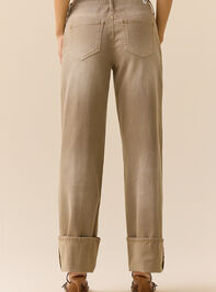 Baylee Cuff Jeans Detail 4 - TULLABEE