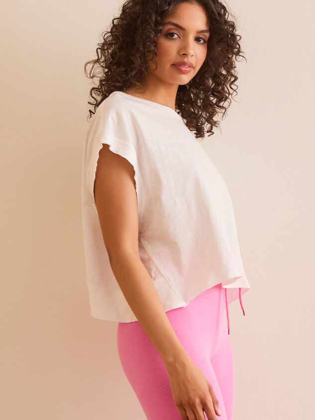 Moonlit Circle Back Tee Detail 4 - TULLABEE