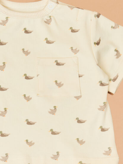 Duck Duck Cute Top and Shorts Set - TULLABEE
