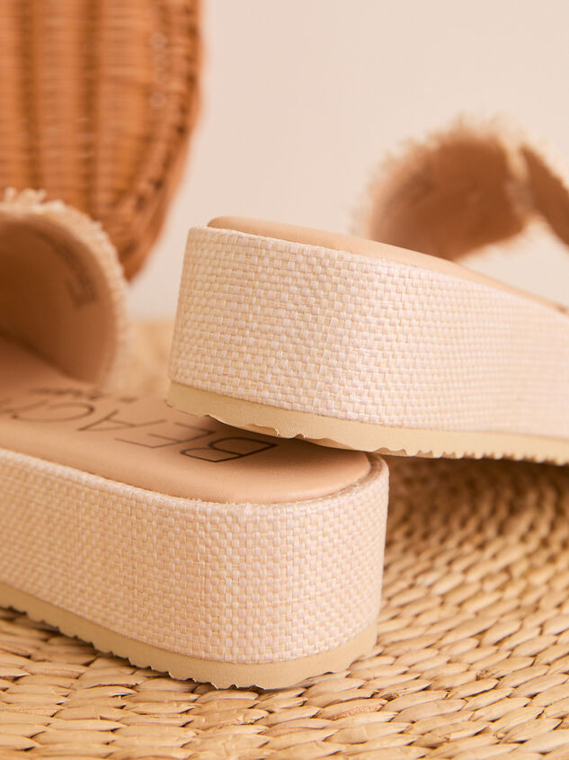 Sunda Platform Sandals By Matisse Detail 4 - TULLABEE