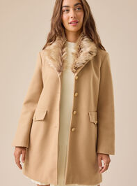 Freyda Faux Fur Collar Jacket Detail 2 - TULLABEE