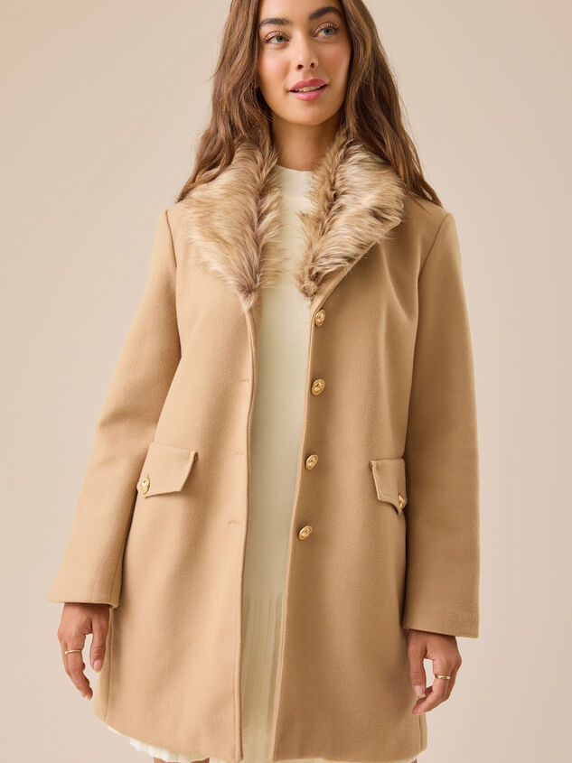 Freyda Faux Fur Collar Jacket Detail 2 - TULLABEE