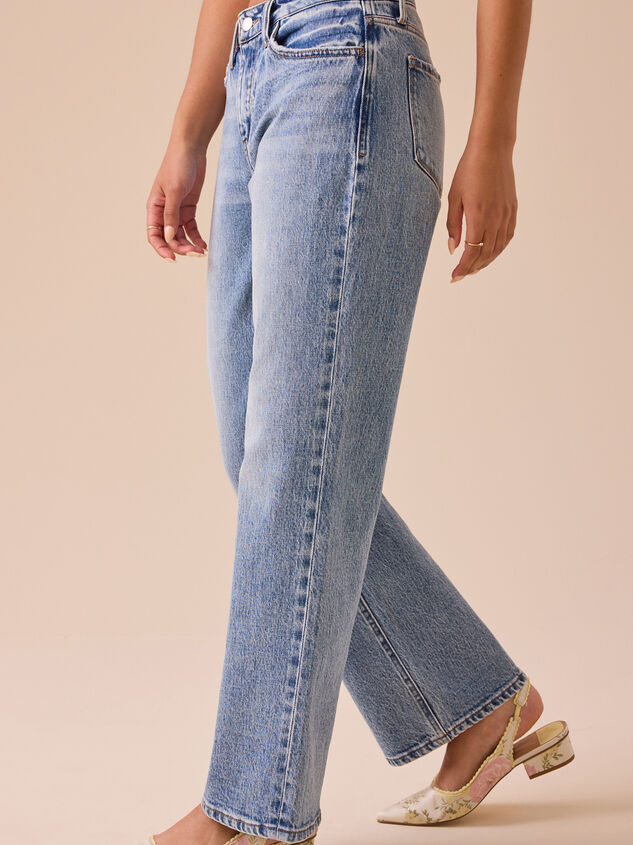 Amberlyn Straight Leg Jean Detail 4 - TULLABEE