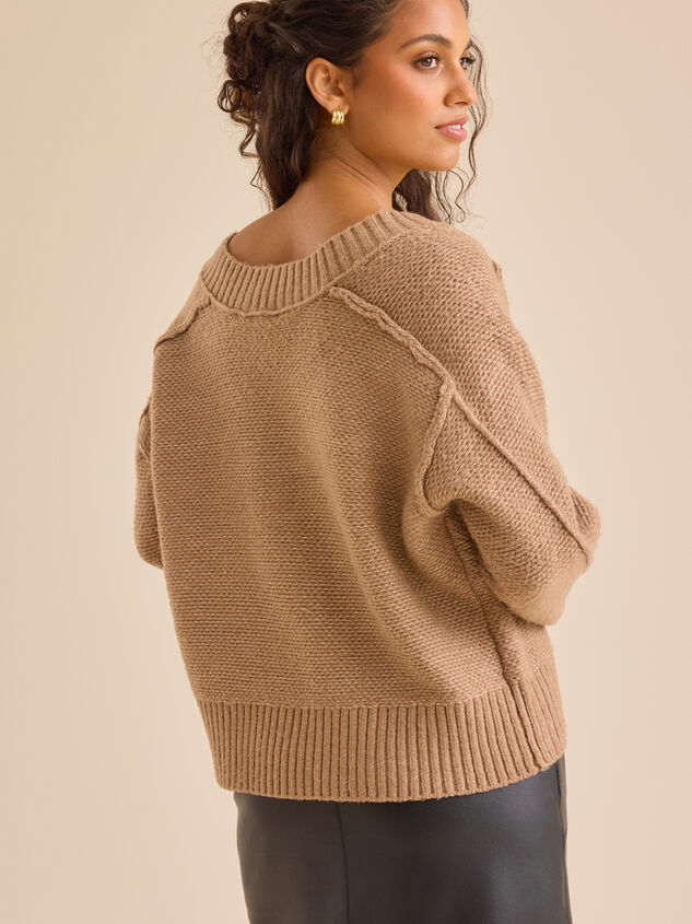 Joan V-Neck Boxy Sweater Detail 3 - TULLABEE