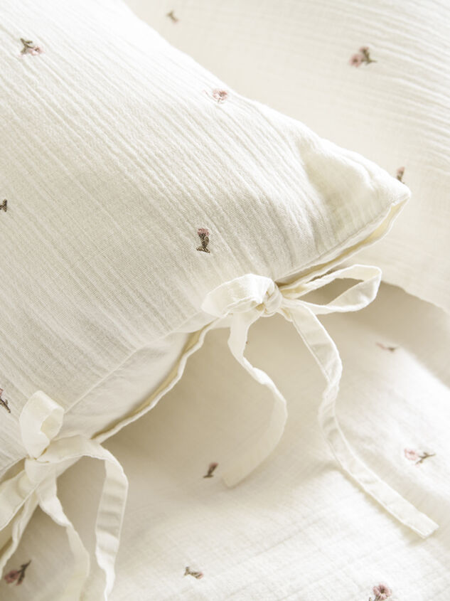 Clara Cotton Duvet Cover Detail 3 - TULLABEE