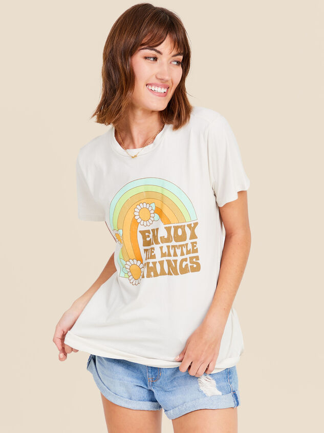 The Little Things Graphic Tee - Mama - TULLABEE