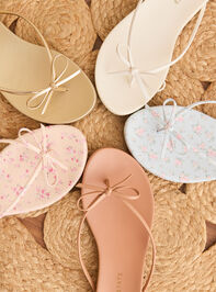 Michelle Bow Sandals Detail 2 - TULLABEE