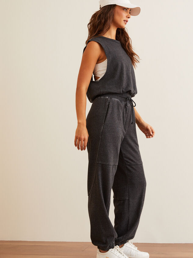 Adventure Bound Fleece Jumpsuit Detail 3 - TULLABEE