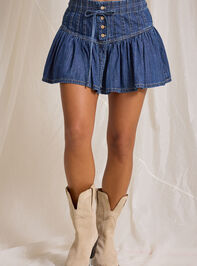 Gracie Pleated Mini Skirt Detail 3 - TULLABEE