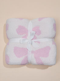 Cozy Bow Blanket Detail 2 - TULLABEE