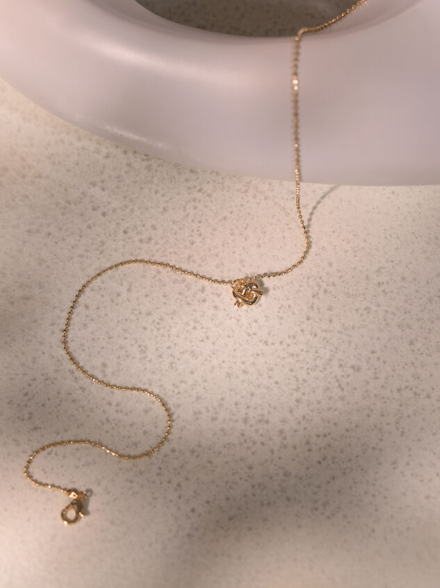 Infinite Twist Charm Necklace Detail 2 - TULLABEE
