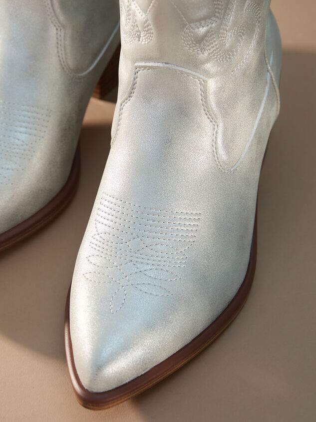 Kelsha Metallic Western Boots Detail 4 - TULLABEE