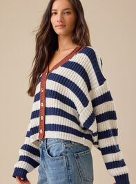 Leah Striped Cable Knit Cardigan Detail 4 - TULLABEE
