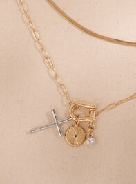 Raegan Mixed Metal Necklace Detail 2 - TULLABEE