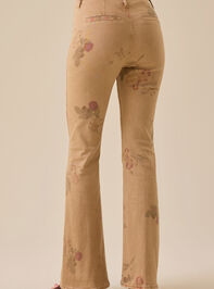 Wryn Floral Flare Pants Detail 6 - TULLABEE