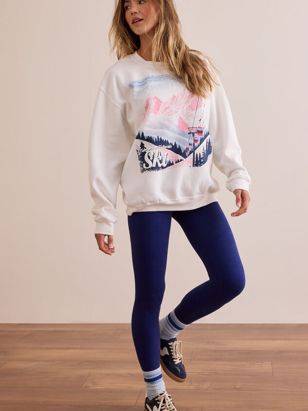 Take Me to Ski Sweatshirt Detail 5 - TULLABEE