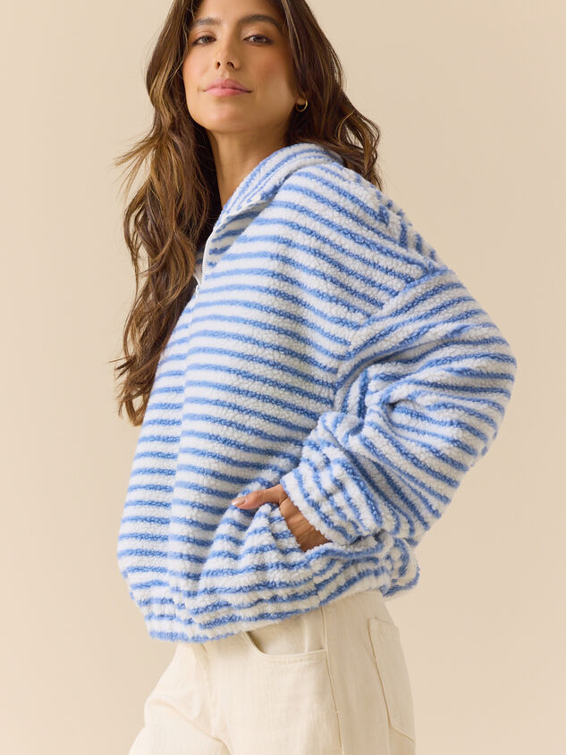 Maren Sherpa Pullover Detail 3 - TULLABEE