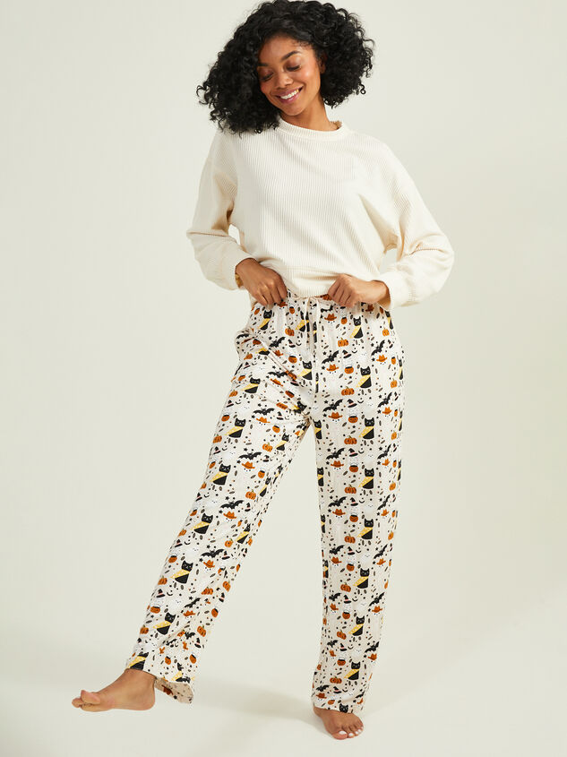 Spooky Cutie Adult Lounge Pants Detail 2 - TULLABEE