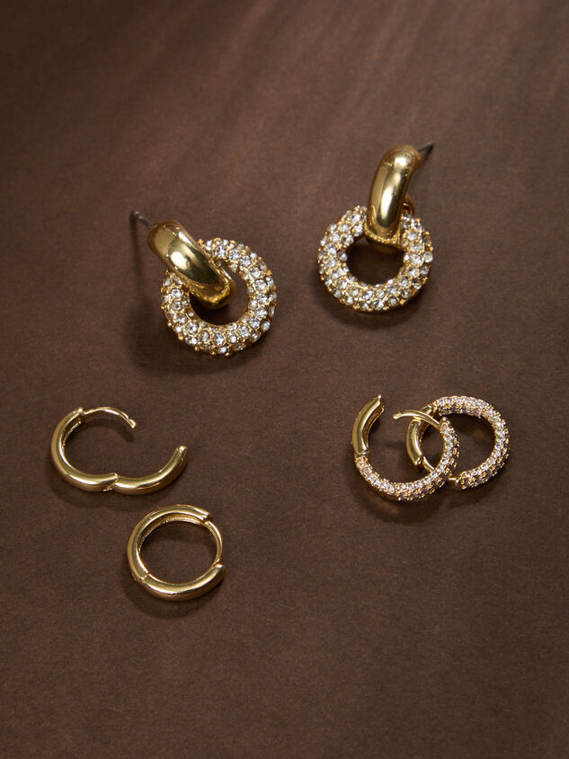 18K Gold Doorknocker Earring Set Detail 2 - TULLABEE