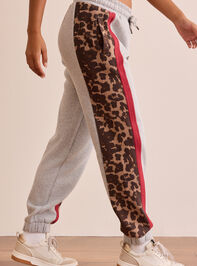 Too Fast Leopard Joggers Detail 4 - TULLABEE