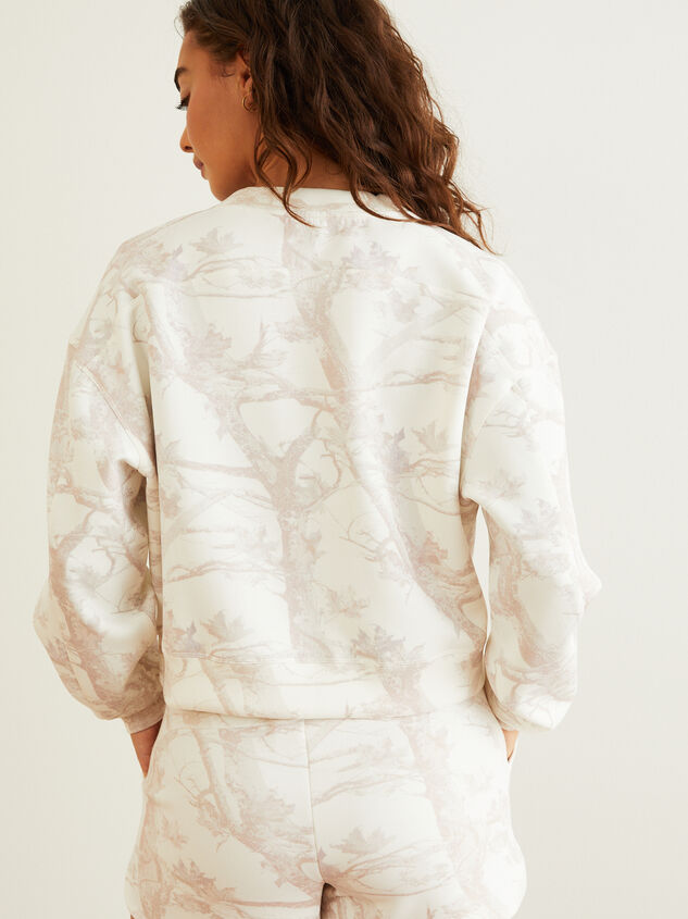 Supersoft Camo Crew Neck Detail 5 - TULLABEE