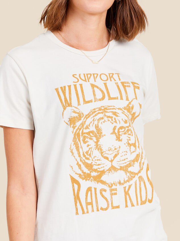 Support Wildlife Raise Kids Tee - Mama Detail 4 - TULLABEE