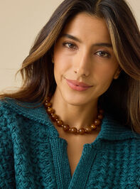 Toffee Round Resin Statement Choker - TULLABEE