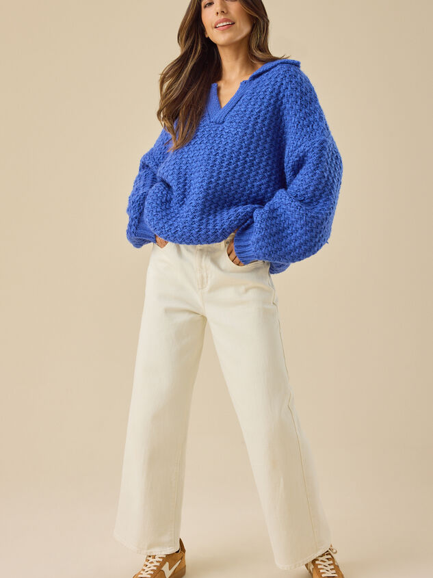 Kaia Oversized Collared Sweater Detail 2 - TULLABEE
