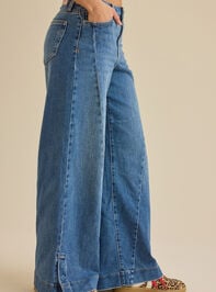 Tina Wide Leg Jeans Detail 6 - TULLABEE