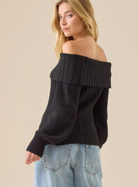 Molly Off-Shoulder Sweater Detail 5 - TULLABEE