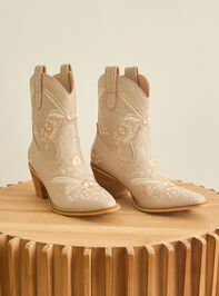 Corral Embroidered Western Booties Detail 2 - TULLABEE