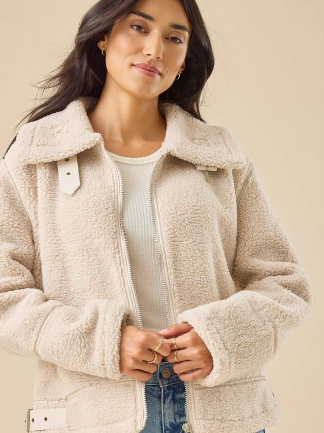 Brianna Sherpa Moto Jacket Detail 4 - TULLABEE