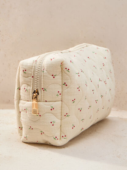Very Cherry Rectangle Pouch - TULLABEE