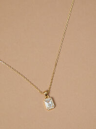 18K Gold Radiant Charm Necklace Detail 2 - TULLABEE
