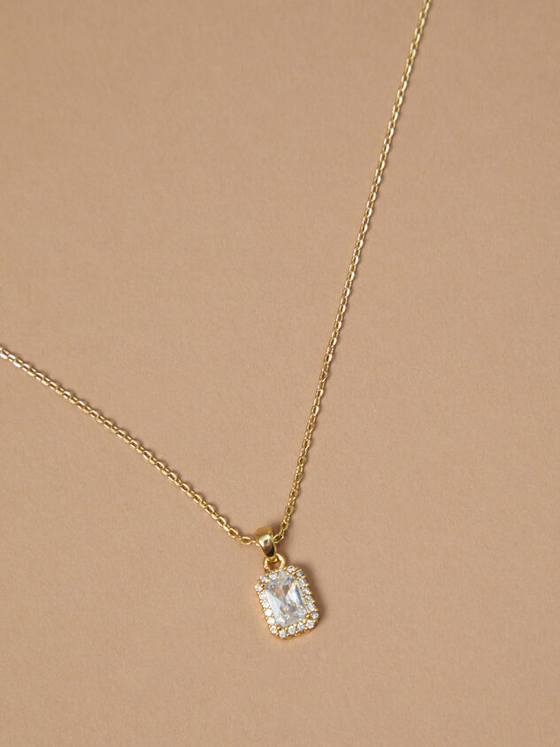 18K Gold Radiant Charm Necklace Detail 2 - TULLABEE