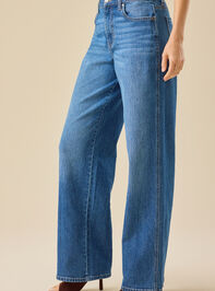 Nina Mid-Rise Wide Leg Jeans Detail 3 - TULLABEE