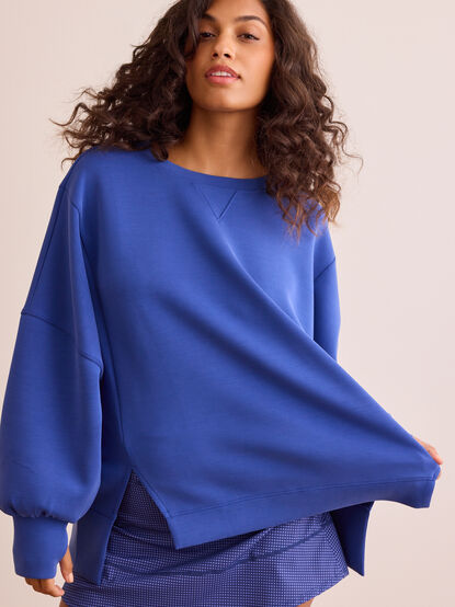 Oversized Super Soft Sweatshirt - TULLABEE