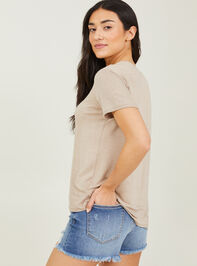 Cool Aunt Graphic Tee Detail 3 - TULLABEE