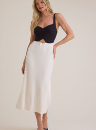 Marsha Sweater Maxi Dress - TULLABEE