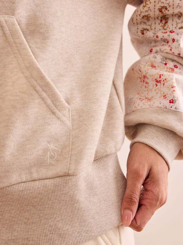 Champ Patchwork Hoodie Detail 6 - TULLABEE